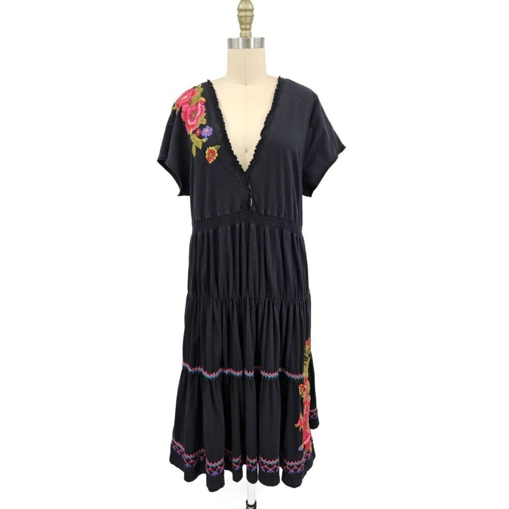 New Johnny Was Tiered Black Embroidered Dress Womens XXL Red Floral V-Neck VTG